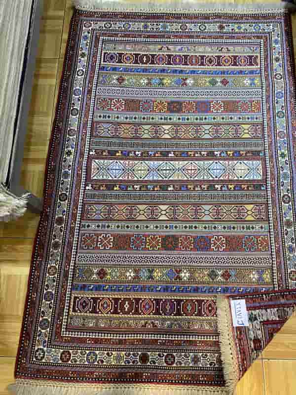 فروش گلیم دستباف سوزنی + قیمت خرید به صرفه